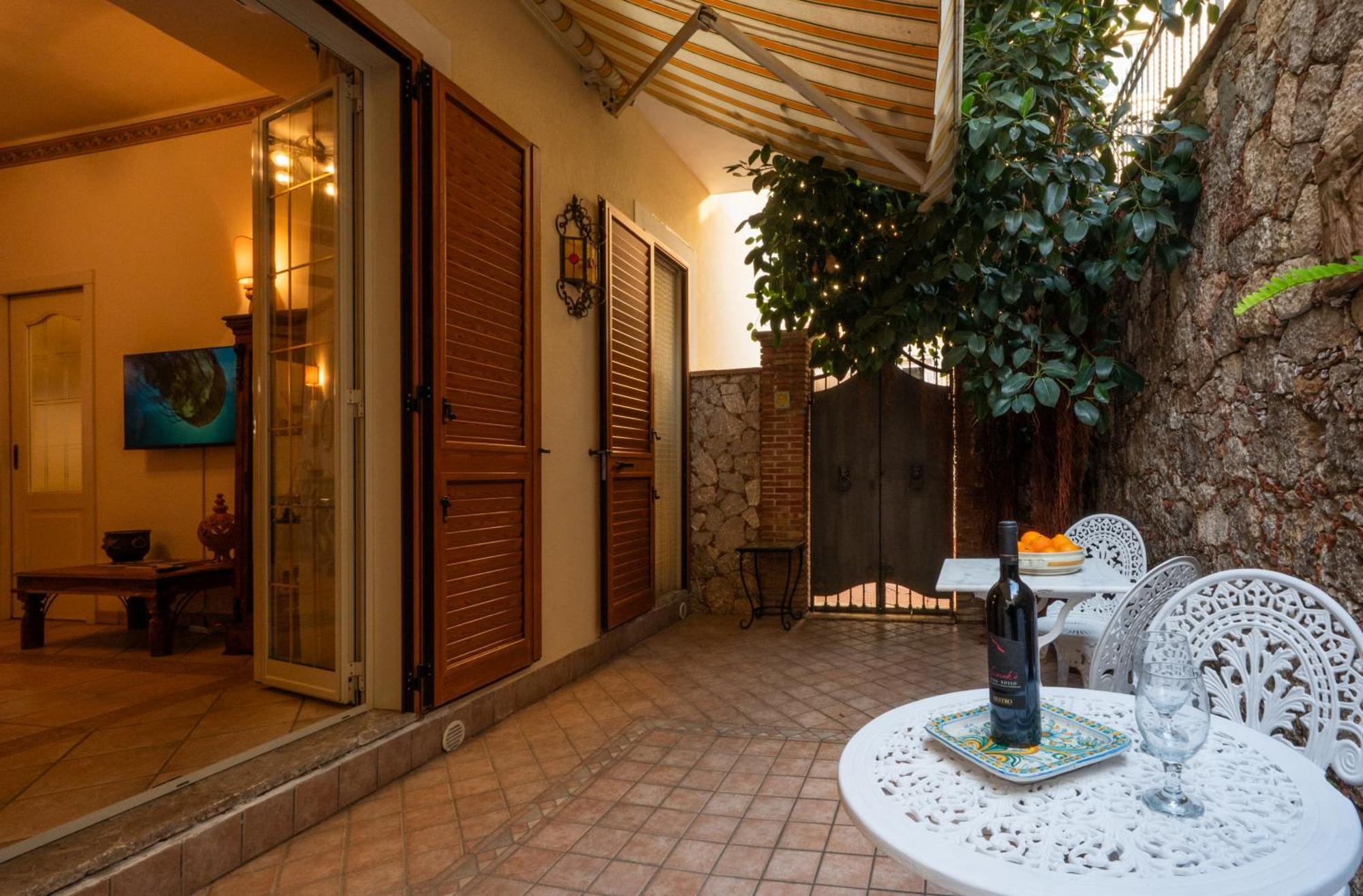 Ferienwohnung Casa D'Arte Taormina Exterior foto
